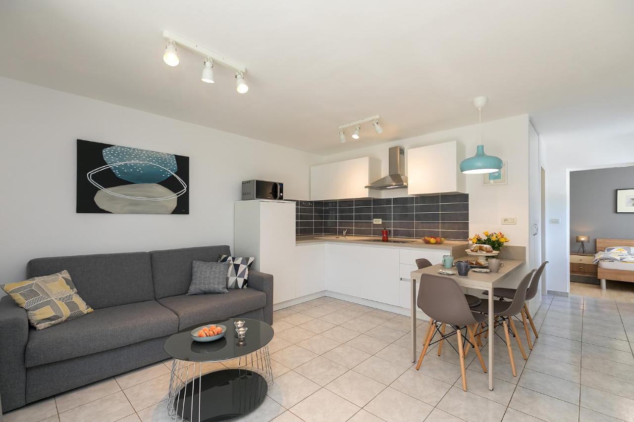Dama Apartment *